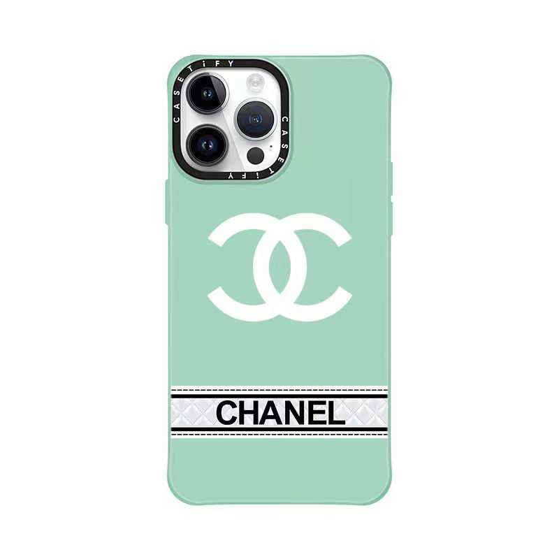Chanel アイフォン15 14proカバー