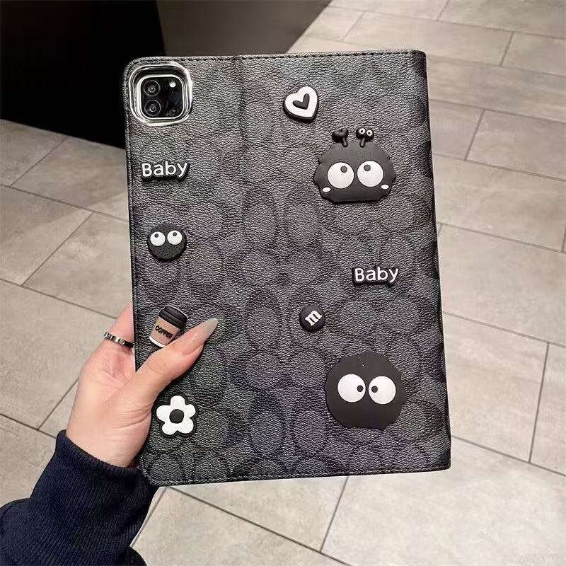 Coach アイパッド11/10/9/8カバー 耐衝撃