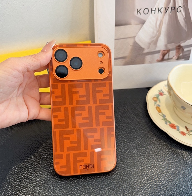 Fendi アイフォン16 pro max Air 17 15plus カバー