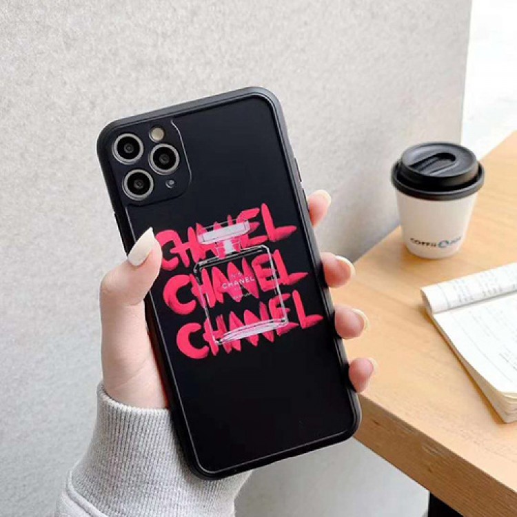 Chanel/シャネル女性向け iphone 12/12mini/12pro/12 pro max/xr/xs maxケース男女兼用人気ブランドジャケット型 2020 iphone12ケース 高級 人気