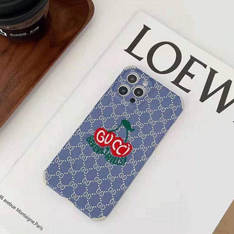 Gucci グッチ ブランドiphone13/ iphone 12s/12 pro/12 pro max ケース 革製 モノグラム お洒落 アイフォン11pro/11 pro max カバー  刺繍 ドナルドダック柄 可愛い アイフォン11 ケース ジャケット型  iphone xr/xs/x/xs maxケース 綺麗 レディース メンズ