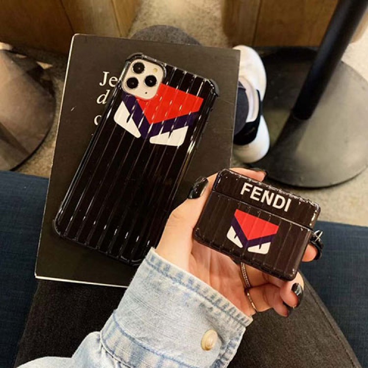 Fendi/フェンデイ女性向け iphone 12/12mini/12pro/12 pro maxケースかわいい Airpods 1/2/3/pro  男女兼用人気ブランドIphone x/xr/11/11pro maxケースins風ジャケット型 2020 iphone12ケース 高級 人気