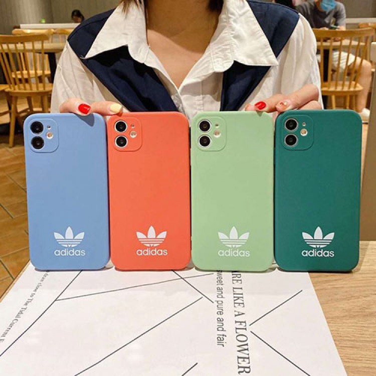 Adidas/アディダスiphone 12/12mini/12pro/12pro maxスマホケース ブランド LINEで簡単にご注文可 トレフォイル 三つ葉 ビジネス シロツメクサ シンプルiphone xr/xs max/11proケースブランドモノグラム iphone12/11pro maxケース ブランド