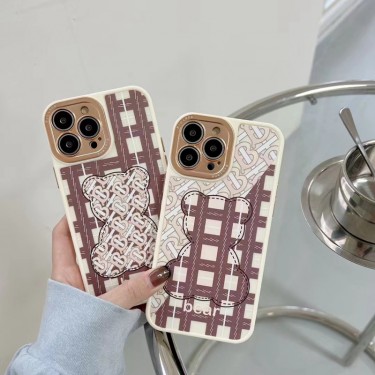 ハイブランド iPhone14max/13pro maxケース バーバリー 熊柄 burberry アイフォン13Pro/13スマホカバー 個性 オシャレ iphone12pro maxケース 落下防止 IPHONE11pro max/11ケース 滑り止め 軽量 メンズ レディース