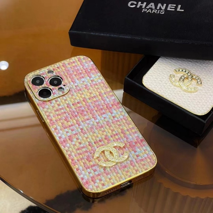 シャネル iPhone14/14PRO MAX携帯ケース 華やかなメッキ工芸 CHANEL アイファン14pro/14plusケース ブランド 背面ツイード地 iPhone13pro max/13pro/13スマホカバー 滑り止め iPhone12/12pro/12pro maxケース 落下保護 おしゃれ 可愛い レディース 