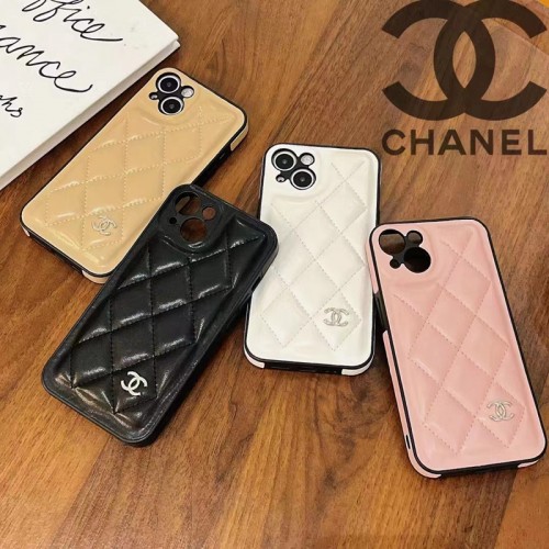 ブランド CHANEL アイフォン15plus/14plus/14Pro maxスマホカバー 菱格 ふわふわ シャネルiPhone15 14PRO/14ケース レンズ保護 iPhone13/13 pro max/13proカバー 衝撃吸収 iPhone 12 11 pro maxケース 手触り良い レディース エレガント