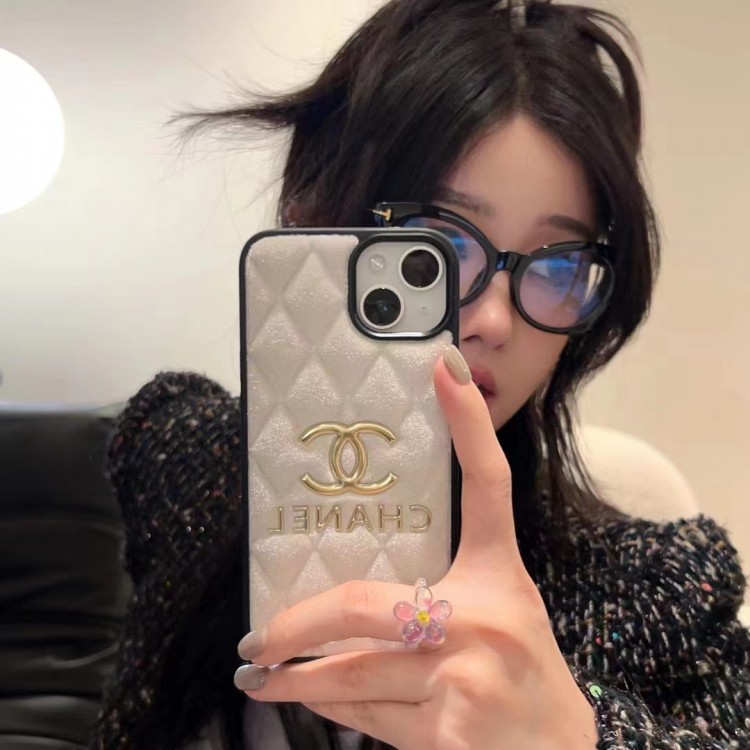 Chanel シャネルブランドiPhone15 14pro maxケースメンズブランドアイフォン15plus 14プロマックスマホカバー男女兼用iPhone 15pro max/14proスマホカバー耐衝撃オシャレ