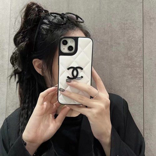 Chanel シャネルブランドiPhone15 14pro maxケースメンズiPhone 15pro max/14proスマホカバー耐衝撃オシャレ芸能人愛用するブランドアイフォン15 14 proケースカバー