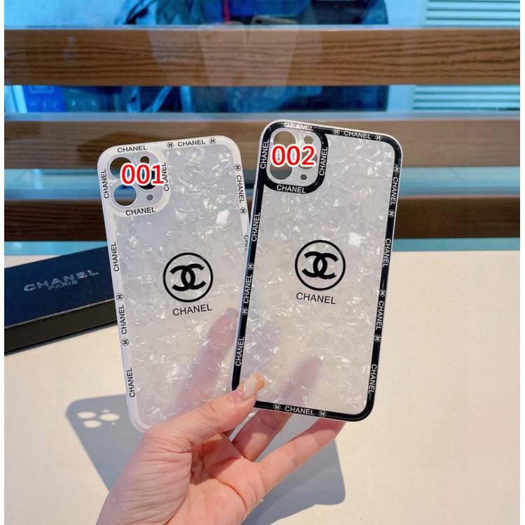 Chanel シャネルブランドiPhone16 15 14pro maxケースメンズiPhone 15pro max/14proスマホカバー耐衝撃オシャレ芸能人愛用するブランドアイフォン15 14 proケースカバー