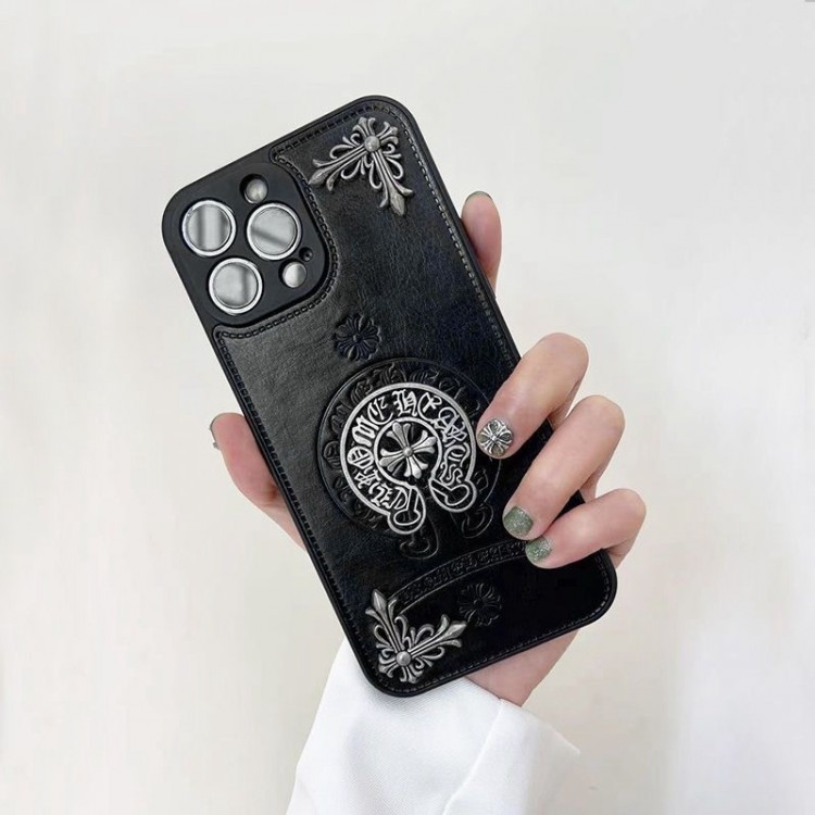 個性潮流 ブランド アイフォン14pro maxケースクロムハーツ 銀色十字架柄 CHROME HEARTS IPHONE 14/14+/14pro携帯カバー 背面レザー 耐衝撃 iPhone13pro/13/13PRO MAX ケース 軽量 フィット iPhone12/2proカバー おしゃれ  アップル12pro max/11/11proケース 指紋防止 メンズ