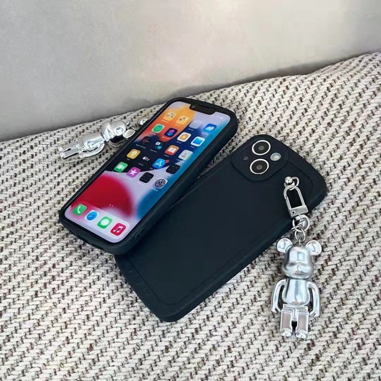 潮流ブランド カウズ アイフォン13pro max/13pro/13スマホカバー 立体人形飾り おしゃれ kaws iphone12pro/12pro max/12シリコンケース 耐衝撃 傷防止 iPhone11pro max/11pro/11フルカバー 指紋防止 ファッション 個性 メンズ レディース