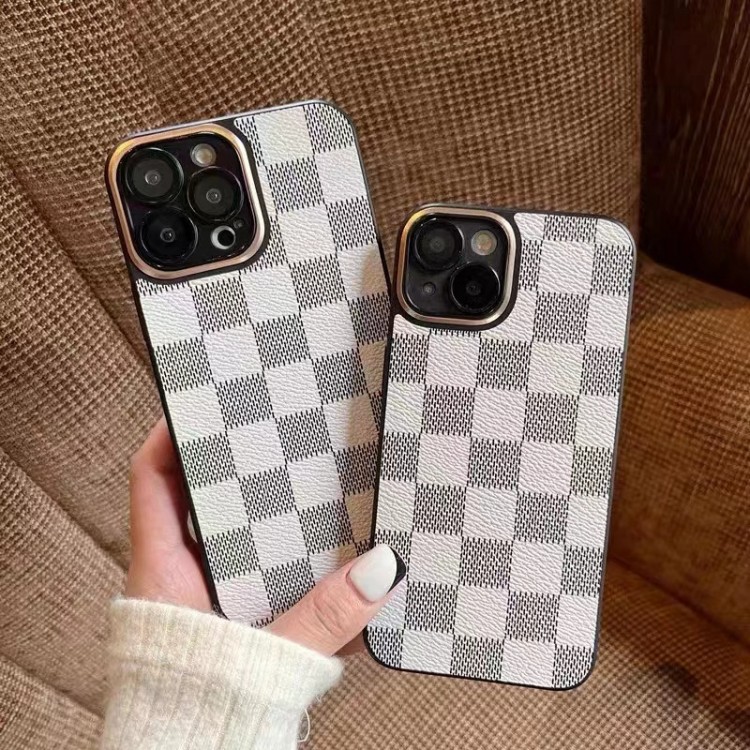 ルイヴィトン アイフォン15pro/14proケース レンズ塗装加工 LOUIS VUITTON iPhone15/14+/14Pro maxケース ハイブランド 定番ジャケット型 アップル14/13proケース 携帯便利 iphone13Pro max/13ケース 落下保護 IPHONE 12PROスマホカバー キズ防止 フィット 男女兼用