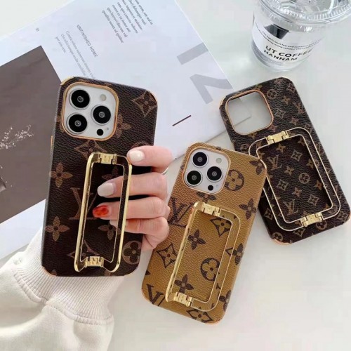 Louis Vuitton /ルイヴィトン iphone15+/14pro/14pro maxケース 金具グリップ ブランド iphone14plus/14カバー ケース 落下防止 iphone13Pro max/13Pro/13ハードケース 高品質 アイフォン12pro max/12pro保護カバー スタンド可 耐衝撃 メンズ レディース