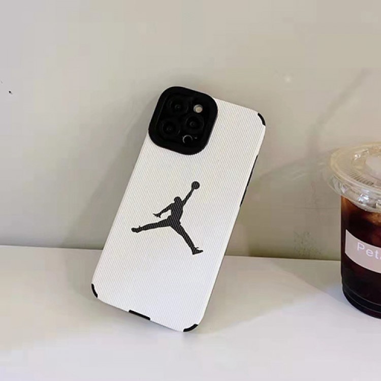 ブランド Air Jordan 経典 iphone13/13pro/13pro maxケース 潮流スタイル 耐衝撃  ナイキIPHONE12Pro/12/12pro maxケースコーデュロイ滑り止め メンズ iphone11pro/11pro max/11カバー 傷防止 シンプル 高級感 おしゃれ