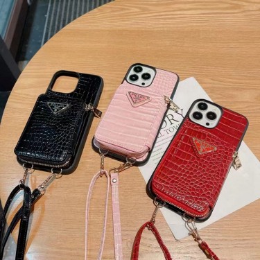 Prada アイフォン14+/14Pro maxケースブランド メンズ プラダ iphone 14pro/14ケース 多機能性カバー iphone13pro max/13pro/13カバー 収納力抜群 iphone 12/12pro/12Pro maxケース鰐紋レザー斜め掛け型