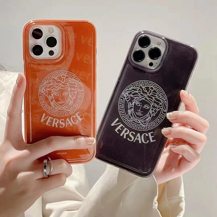 ヴェルサーチ VERSACE 赤 レッド iPhone12スマホケース - モバイル