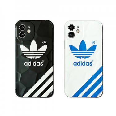 アディダスiphone13/13pro/13pro maxケースブランド 個性 凹凸紋 滑り止め adidas アイフォン12Pro/12/12pro maxカバー 定番ロゴ おしゃれ 傷防止 iphone11pro/11pro max/11ソフトケース耐衝撃 放熱性よい メンズ レディース