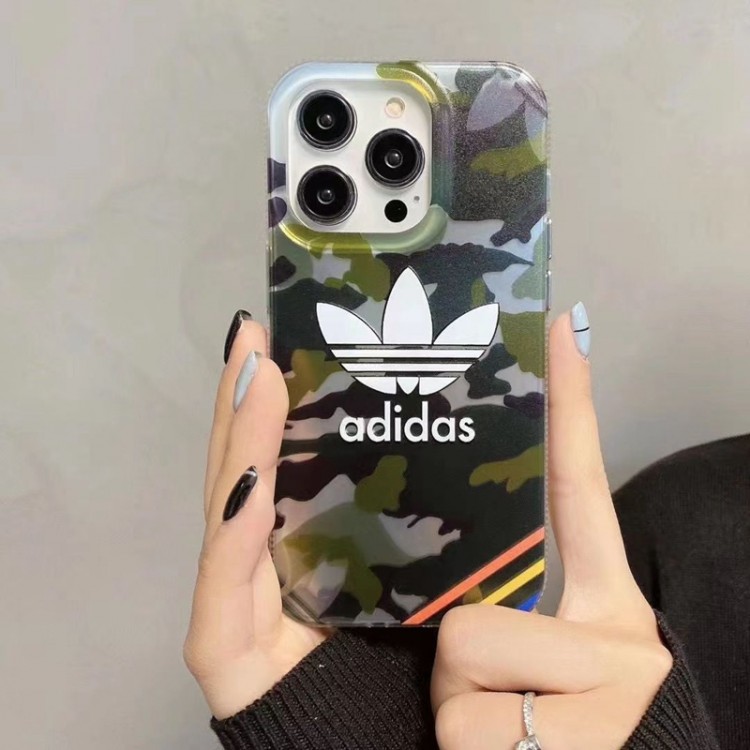 ブランド アイフォン14pro maxケース アディダス 背面デザイン Adidas iPhone14/14proスマホケース 滑り止め iphone14 plusスマホカバー 落下保護 iphone 13pro/13/13pro maxケース 個性迷彩柄 iphone 12pro max/12pro/12ケース 軽量 ファッション 男子 スポーツ風