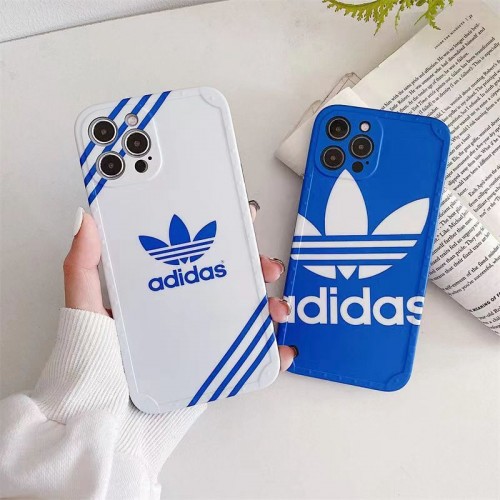 ブランド ADIDAS アイフォン14pro max/14+カバー 放熱性 メンズ アディダス iPhone 14/14proケース 人気クローバー柄 iphone13pro/13pro max/13スマホカバー 落下防止 軽量 IPHONE12pro max/12pro/12ケース 柔らかい キズ防止 おしゃれ