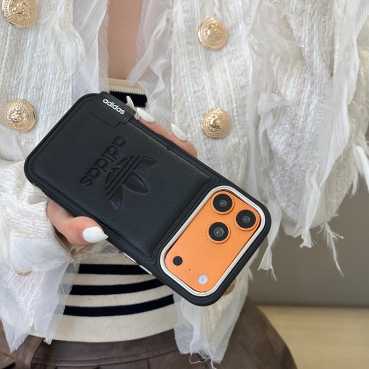 Adidas アディダスアイフォン16 pro max 17 AIR 15 14 16 plusハイブランドケースブランドアップル16+ 16 pro max 16e 14 15 17 pro airケース激安パロディ芸能人愛用するブランドアイフォン17 16 pro15 16 pro maxケースカバー