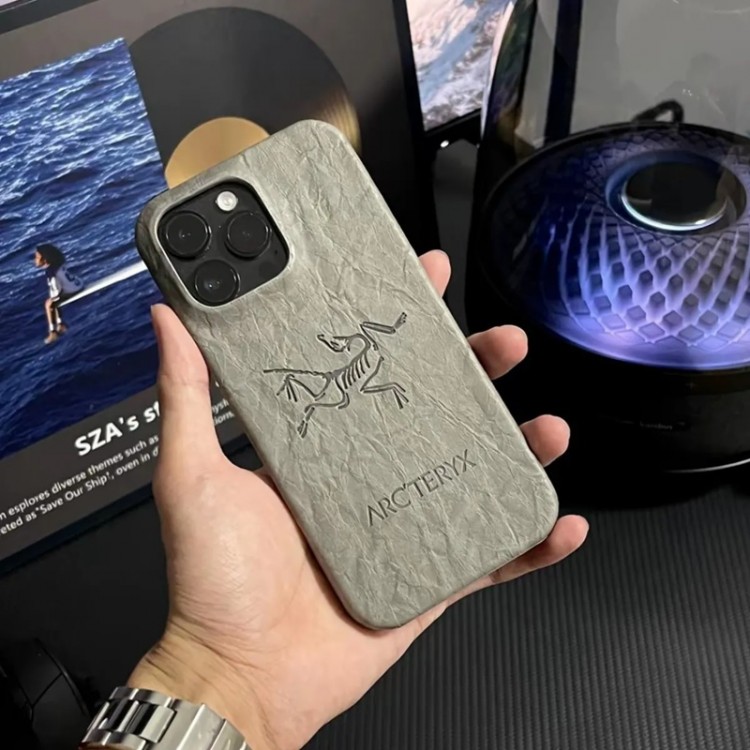 ARC'TERYX アークテリクスアイフォン16 pro max 17 AIR 15 14 16 plusハイブランドケースブランドアイフォン16 pro max Air 17 15plus 16プロマックスマホカバー男女兼用芸能人愛用するブランドアイフォン17 16 pro15 16 pro maxケースカバー
