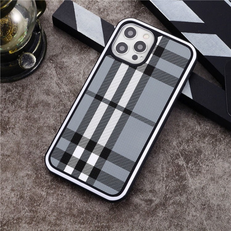 Burberry バーバリーブランドGalaxy s23 plus s24 s25ultraカバーケース 薄型 ファッション人気 Samsung s24 s25 + ultra iphone 16e 14 15 17 pro max airブランドスマホカバーブランドパロディSamsung s23/s25+/s24ultraケース 人気 キズ防止ブランド軽量サムスンs24 s23/s24+/s23ultra iphone 17pro 14 15 16e 17 airスマホカバー