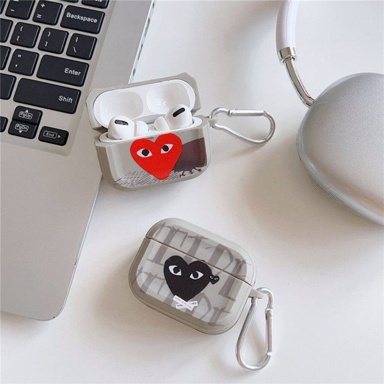 コムデギャルソン リンカン Comme Des Garconsかわいいエアーポッズプロ3/4/3/2/1カバー個性スニーカー形のairpods 4 pro2 pro3ケース ブランド 人気ブランドairpods 4 3/プロ2/ プロ3カバーパロディメンズ向けAirPods  Pro3/4/3/2/1ケースブランドかっこいい