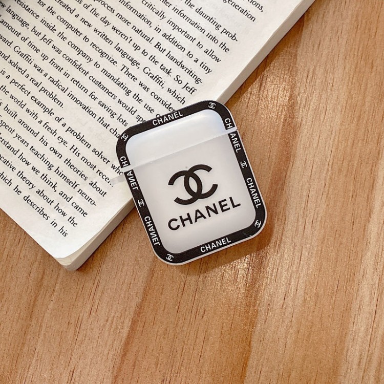 Chanel ブランド AirPods 3保護ケース 紛失防止 シャネル airpods proカバー かわいい エアーポッズ1/2カバー 携帯便利  大人気 おしゃれ 可愛い メンズ レディース