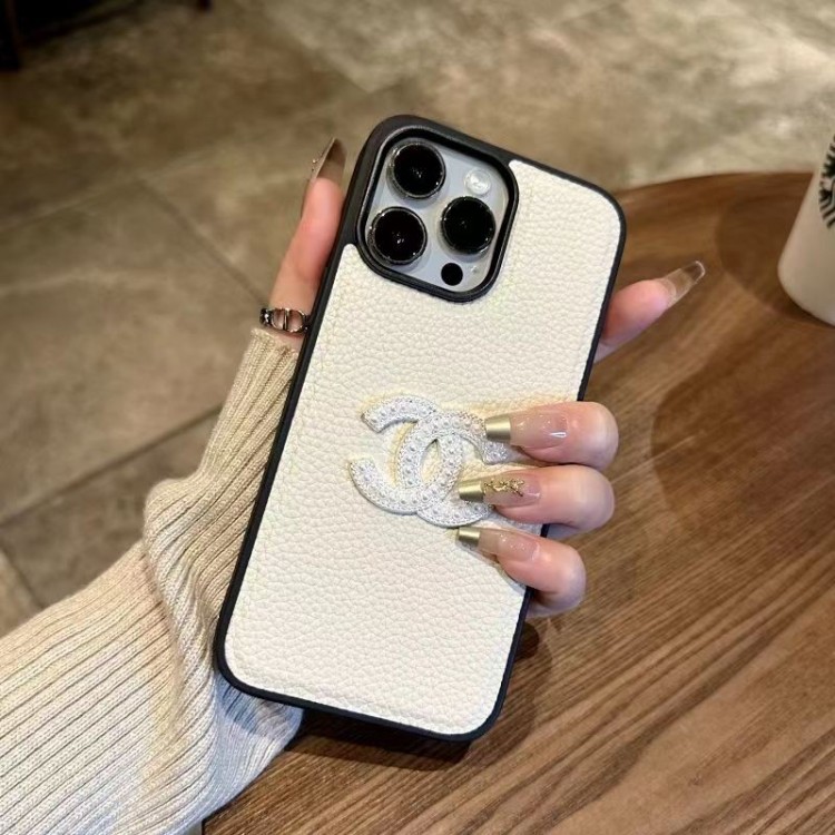 Chanel シャネルブランドiPhone15 14pro maxケースメンズアイフォン15 14 plusハイブランドケースブランドアップル15+ 14proケース激安パロディ