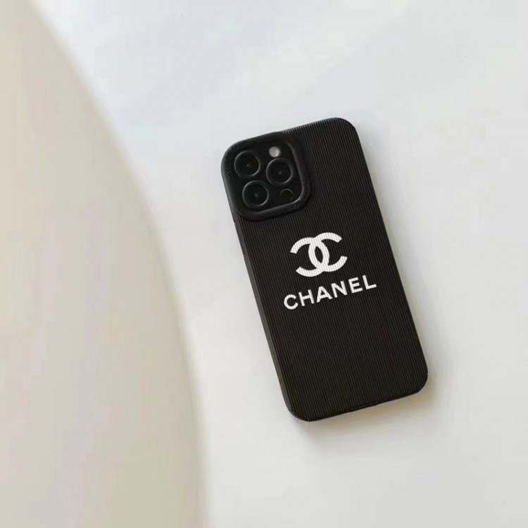 Chanel シャネルiPhone 15 14 pro maxブランドスマホケースブランドアイフォン15plus 14プロマックスマホカバー男女兼用芸能人愛用するブランドアイフォン15 14 proケースカバー