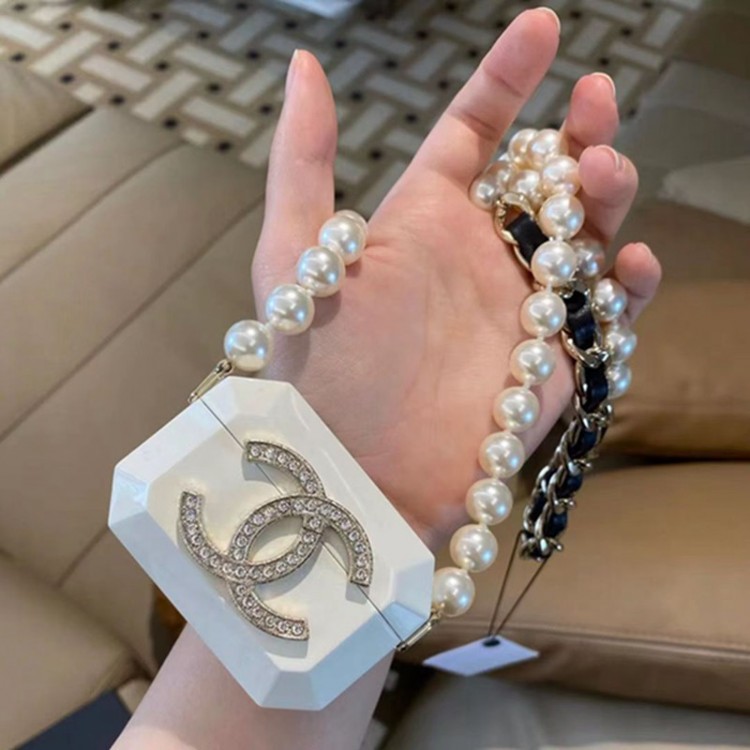 Chanel シャネルairpods proカバー 軽量 紛失防止かわいいエアーポッズ3/2/1カバー個性ブランドairpods 3/プロカバーパロディメンズ向けAirPods 3/2/1ケースブランドかっこいい