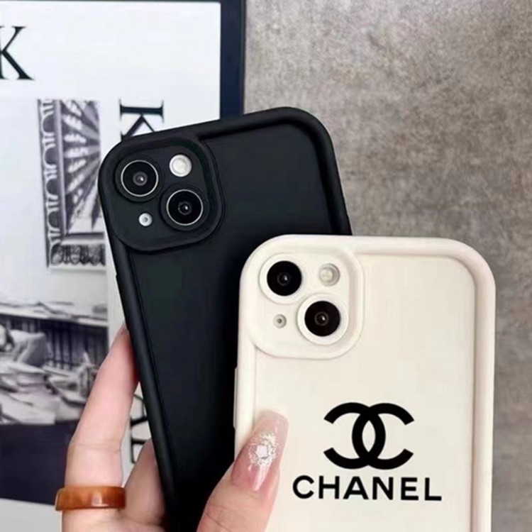 Chanel シャネル Supreme シュプリームブランドiPhone15 14pro maxケースメンズブランドアップル15+ 14proケース激安パロディブランドアイフォン15plus 14プロマックスマホカバー男女兼用