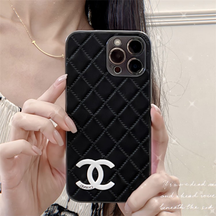 Chanel シャネルアイフォン16 pro max 15 14 16 plusハイブランドケースiPhone 16 15 plus 16 pro maxブランドスマホケースiPhone16  15pro max 16pro 13 12スマホカバー耐衝撃オシャレ