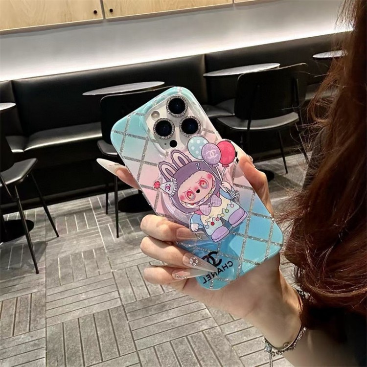 Chanel シャネルブランドiPhone16  17 plus 15 16pro max 16eケースメンズブランドChanelアイフォン16 pro max  17 15plus 16プロマックスマホカバー 男女兼用 芸能人愛用するブランドアイフォン17 16 pro15 16 proケースカバー