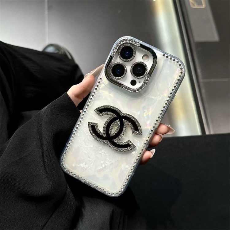 Chanel シャネルブランドiPhone16  17 pro 15 16pro max 16eケースメンズアイフォン16 pro max 17 air 15 14 16 plusハイブランドケースブランドアップル16+ 16 pro max 16e 14 15 17 pro airケース激安パロディ