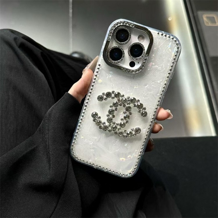 Chanel シャネルブランドiPhone16  17 pro 15 16pro max 16eケースメンズアイフォン16 pro max 17 air 15 14 16 plusハイブランドケースブランドアップル16+ 16 pro max 16e 14 15 17 pro airケース激安パロディ