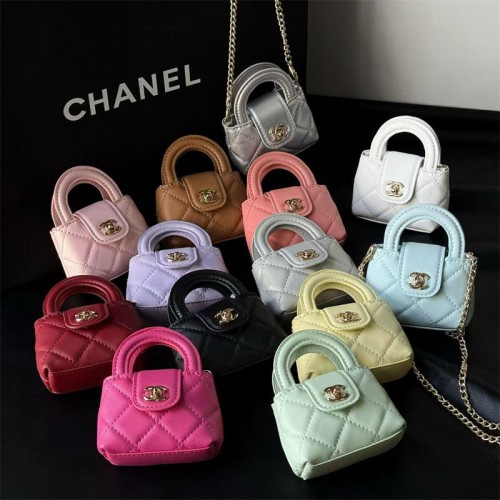Chanel シャネルブランドエアーポッズ プロ3 pro2 4 3 2 max保護ケースairpods 4 pro3 pro2 3カバー 軽量 紛失防止AirPods 3 4ブランドケース 携帯便利 ファッションブランドairpods 4 3/プロ2/ プロ3カバーパロディ Chanel シャネルブランドエアーポッズ プロ3 pro2 4 3 2 max保護ケースairpods 4 pro3 pro2 3カバー 軽量 紛失防止AirPods 3 4ブランドケース 携帯便利 ファッションブランドairpods 4 3/プロ2/ プロ3カバーパロディ