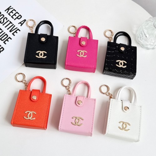 Chanel シャネルairpods 5 ultra max 4 pro3 pro2 3カバー 軽量 紛失防止AirPods 5 ultra max 3 4ブランドケース 携帯便利 ファッションスニーカー形のairpods 5 4 pro2 pro3ケース ブランド 人気メンズ向けAirPods 5 ultra max/Pro3/4/3/2/1ケースブランドかっこいい