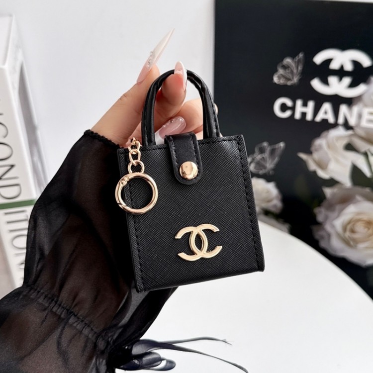 Chanel シャネルairpods 5 ultra max 4 pro3 pro2 3カバー 軽量 紛失防止AirPods 5 ultra max 3 4ブランドケース 携帯便利 ファッションスニーカー形のairpods 5 4 pro2 pro3ケース ブランド 人気メンズ向けAirPods 5 ultra max/Pro3/4/3/2/1ケースブランドかっこいい