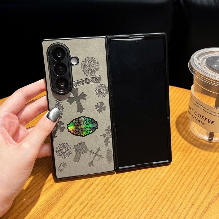 クロムハーツ Chrome Hearts Galaxy Z Flip 7 6 5 4 3ブランドケースメンズブランドスマホケース男女兼用ハイブランドGalaxy z flip 5 4 3 6 7携帯ケースビジネスブランド落下保護galaxy z flip3 4 5 6 7携帯カバーレディース