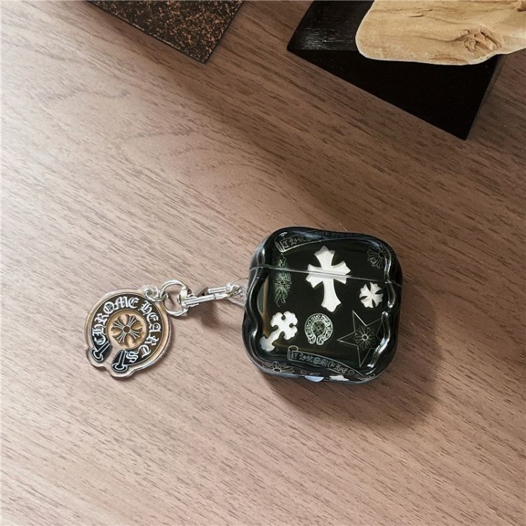 クロムハーツ Chrome Heartsブランドエアーポッズ プロ3 pro2 4 3 2 max保護ケースairpods 4 pro3 pro2 3カバー 軽量 紛失防止かわいいエアーポッズプロ3/4/3/2/1カバー個性ブランド若者オシャレエアーポッズ4 3 pro2/proケース耐衝撃