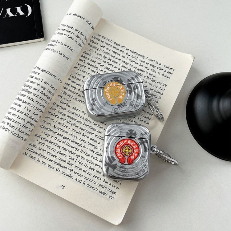 クロムハーツ Chrome Heartsブランドエアーポッズ プロ3 pro2 4 3 2 max保護ケースairpods 4 pro3 pro2 3カバー 軽量 紛失防止スニーカー形のairpods 4 pro2 pro3ケース ブランド 人気ブランドairpods 4 3/プロ2/ プロ3カバーパロディ