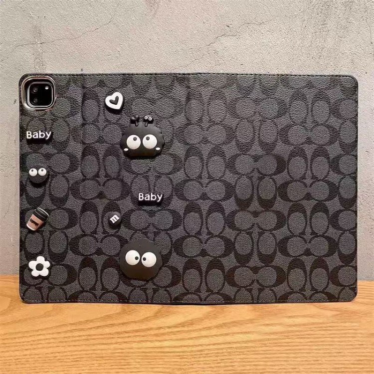 Coach コーチブランド アイパッド11/10/9/8カバー 耐衝撃ipad pro12.9インチカバーブランド男女愛用おしゃれ iPad AIR7/5 6/mini6 7手帳型ケース 全面カバーアイパッド ポロ12.9/11インチケースカバー多機能性