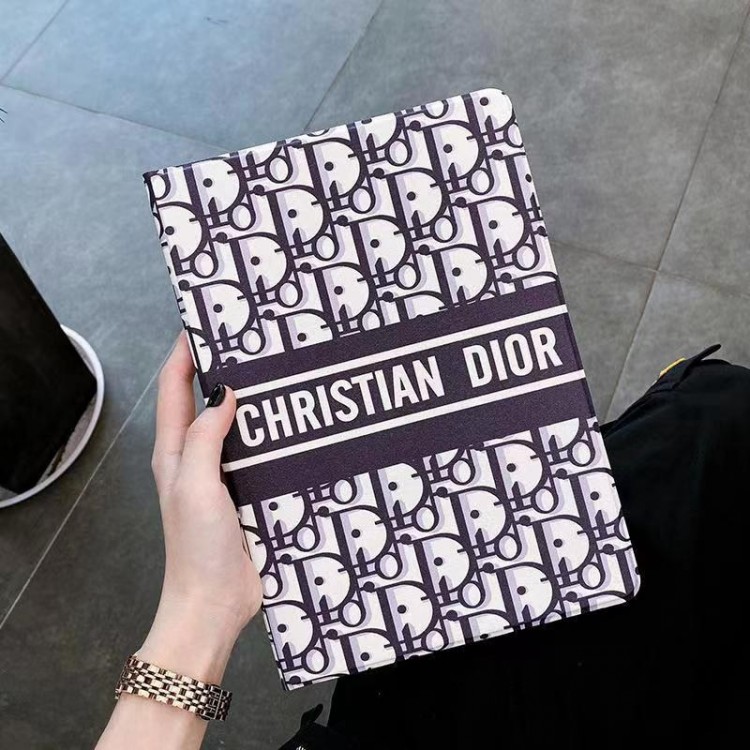 Dior ディオールハイブランド iPad AIR 5 2023世代ケース手帳型 ケースipad pro12.9インチカバーブランド男女愛用全面保護 ブランド アイパッド ポロ12.9/11インチソフトケース 耐用性 オシャレアイパッド ポロ12.9/11インチケースカバー多機能性