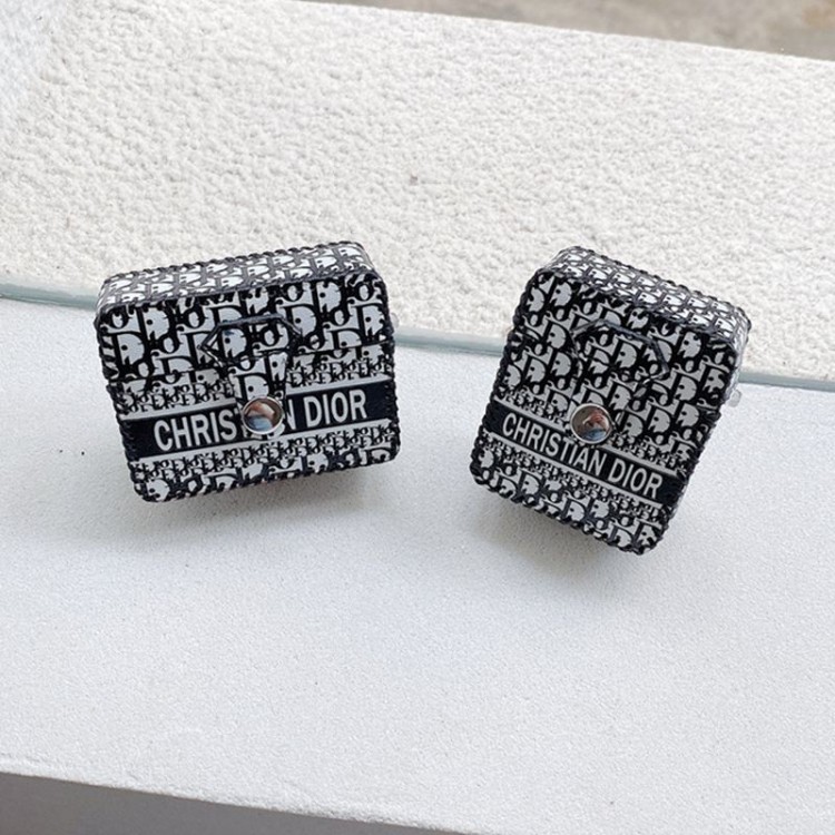 Dior ディオールairpods 4 pro2 3カバー 軽量 紛失防止AirPods 3 4ブランドケース 携帯便利 ファッションブランドairpods 4 3/プロ2カバーパロディブランド若者オシャレ Dior エアーポッズ4 3 pro2/proケース耐衝撃