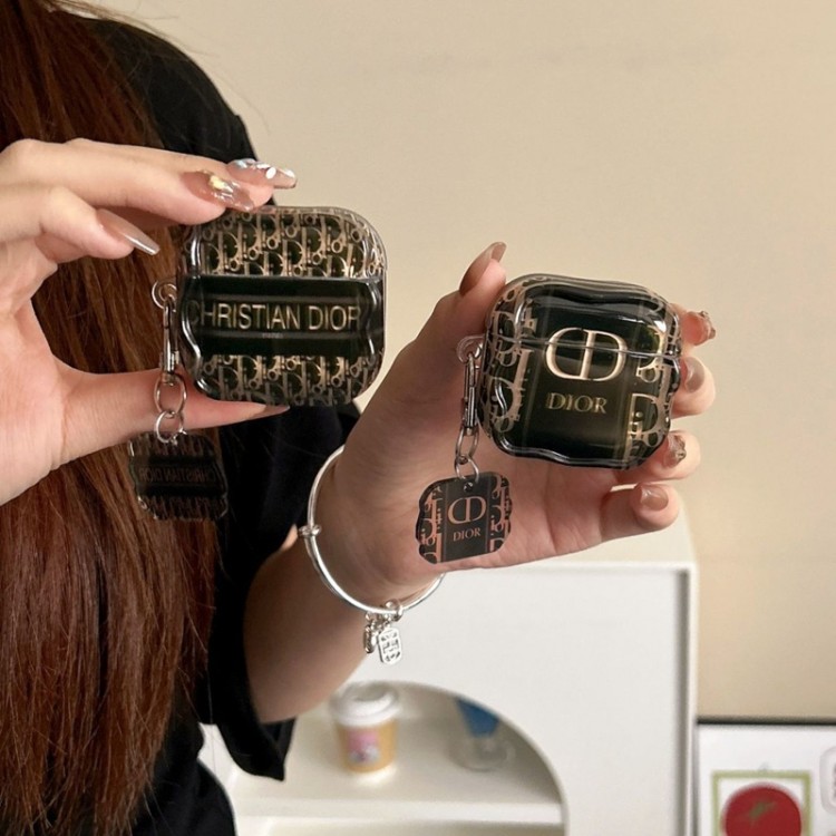 Dior ディオールブランドエアーポッズ プロ3 pro2 4 3 2 max保護ケースairpods 4 pro3 pro2 3カバー 軽量 紛失防止かわいいエアーポッズプロ3/4/3/2/1カバー個性ブランドairpods 4 3/プロ2/ プロ3カバーパロディ