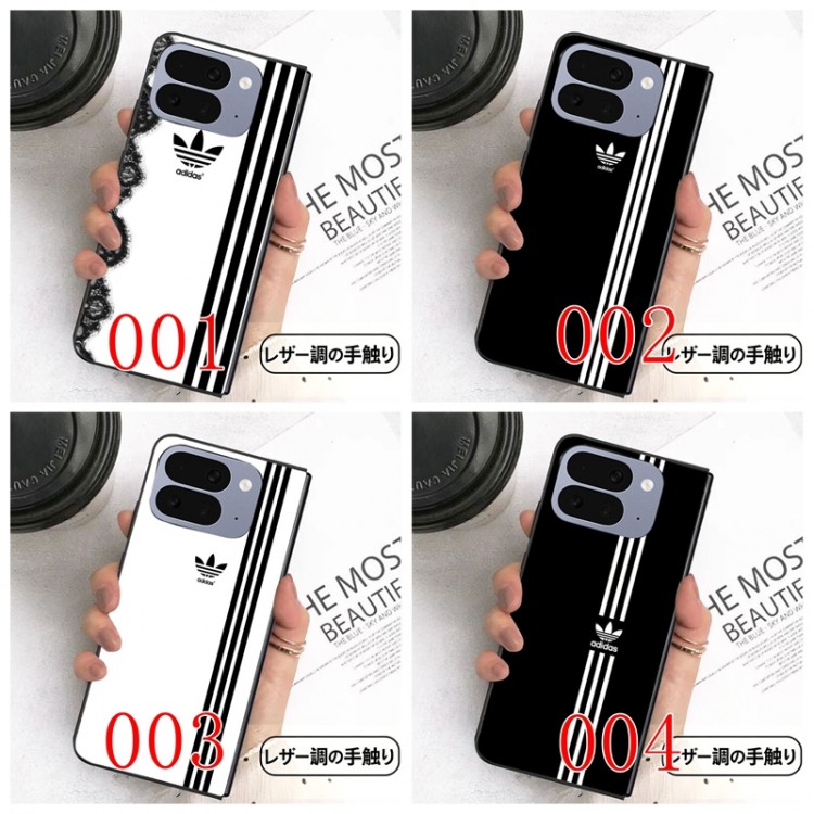 Adidas アディダスGalaxy Z Flip8 7 6 5 4 3ブランドケースメンズブランドアイフォン ultra fold 2026スマホケース男女兼用大人っぽい ギャラクシーz fold8 ultra 7 4 5 6ブランドスマホカバーブランド落下保護galaxy z flip3 4 5 6 7 8携帯カバーレディース