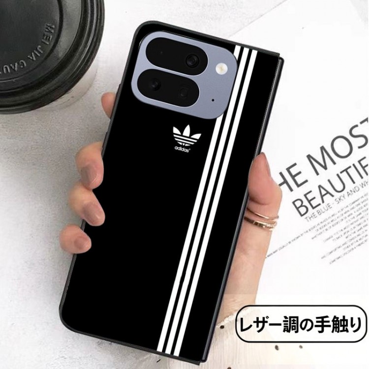 Adidas アディダスGalaxy Z Flip8 7 6 5 4 3ブランドケースメンズブランドアイフォン ultra fold 2026スマホケース男女兼用大人っぽい ギャラクシーz fold8 ultra 7 4 5 6ブランドスマホカバーブランド落下保護galaxy z flip3 4 5 6 7 8携帯カバーレディース