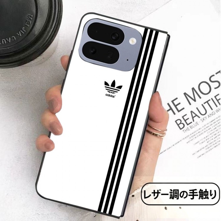 Adidas アディダスGalaxy Z Flip8 7 6 5 4 3ブランドケースメンズブランドアイフォン ultra fold 2026スマホケース男女兼用大人っぽい ギャラクシーz fold8 ultra 7 4 5 6ブランドスマホカバーブランド落下保護galaxy z flip3 4 5 6 7 8携帯カバーレディース