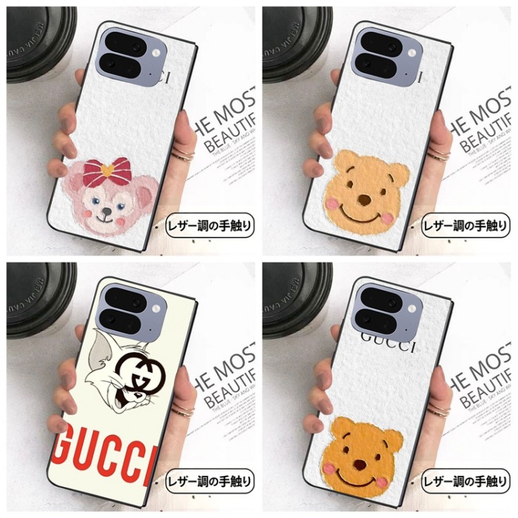 Gucci グッチブランドアイフォン Duo 折りたたみスマホケース男女兼用かわいいsamsung z fold 8 ultra 7 6 5 4 flip8 7 6 5 4ケースカバー激安大人っぽい ギャラクシーz fold8 ultra 7 4 5 6ブランドスマホカバーブランド 落下保護 グーグル ピクセルPro 11 10 9 fold携帯カバーレディース